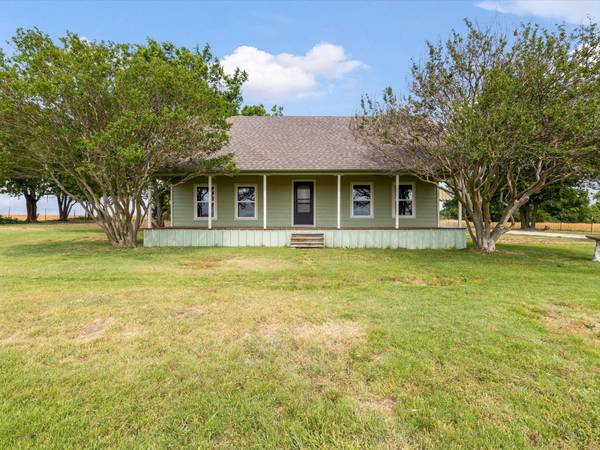 5641 County Road 313a,  Alvarado,  TX 76009