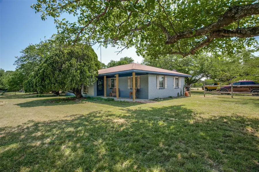 3846 Shiloh Road, Midlothian, TX 76065