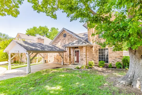 Arlington, TX 76015,2891 Inniswood Circle