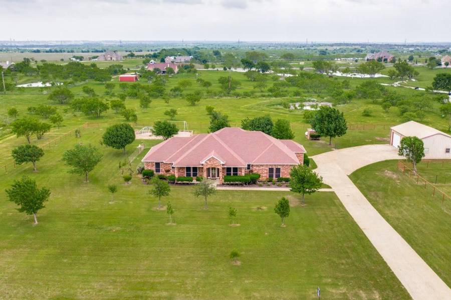 2671 Amyx Ranch Drive, Ponder, TX 76259