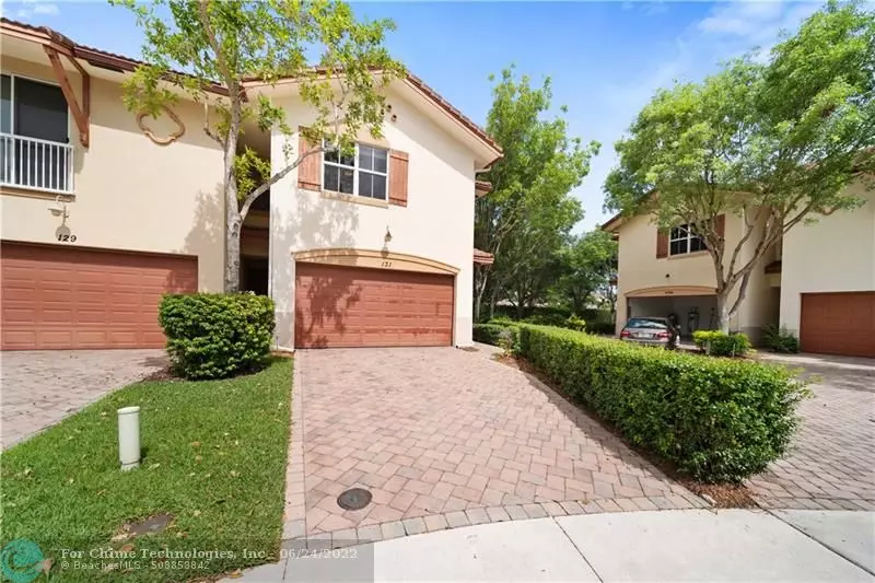 131 E Prive Cir, Delray Beach, FL 33445