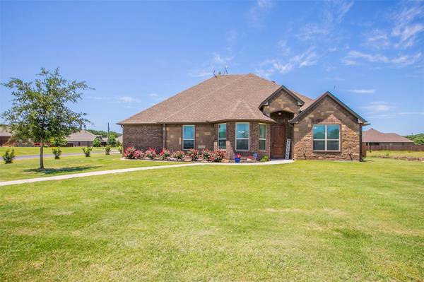 103 Brock Court, Millsap, TX 76066