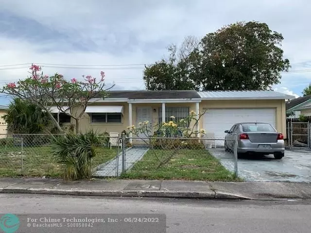 726 59th St, West Palm Beach, FL 33407