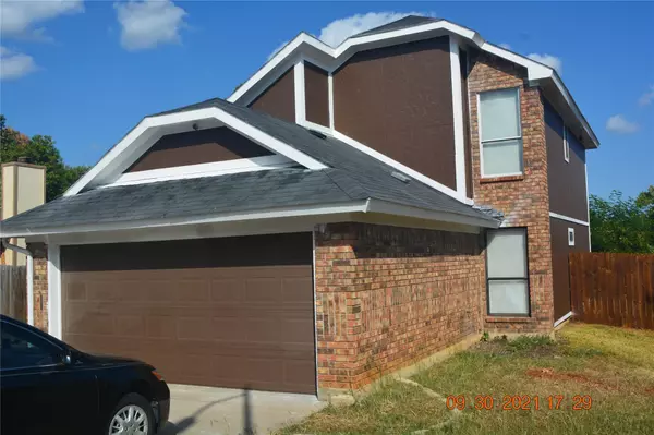 Fort Worth, TX 76120,637 Sandy Trail