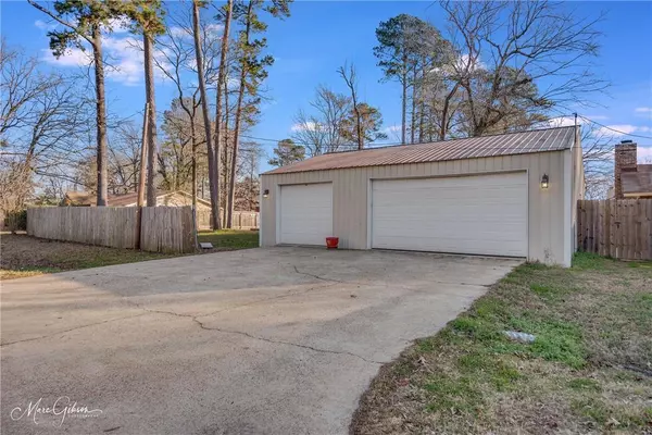 Haughton, LA 71037,9001 Dogwood Trail