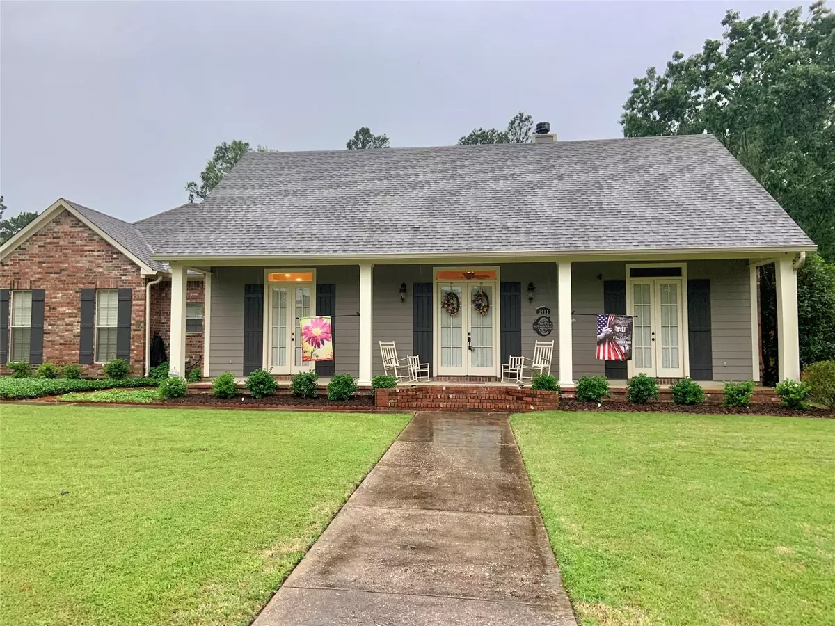 Benton, LA 71006,3401 Shirley Court