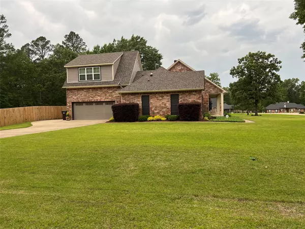 Benton, LA 71006,3401 Shirley Court