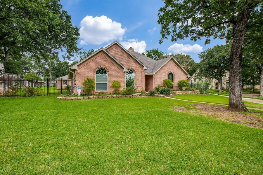 7552 Hightower Drive, North Richland Hills, TX 76182