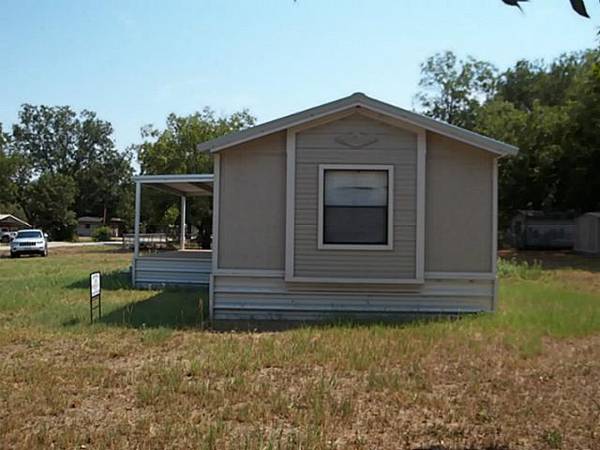 Blanket, TX 76432,608 Fourth Street