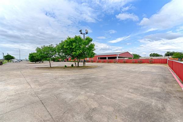 Crandall, TX 75114,11663 W Hwy 175