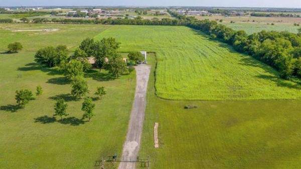 Haslet, TX 76052,585 County Road 4840