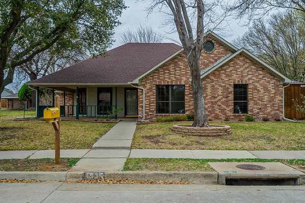 1535 Gunnison Trail, Lewisville, TX 75077