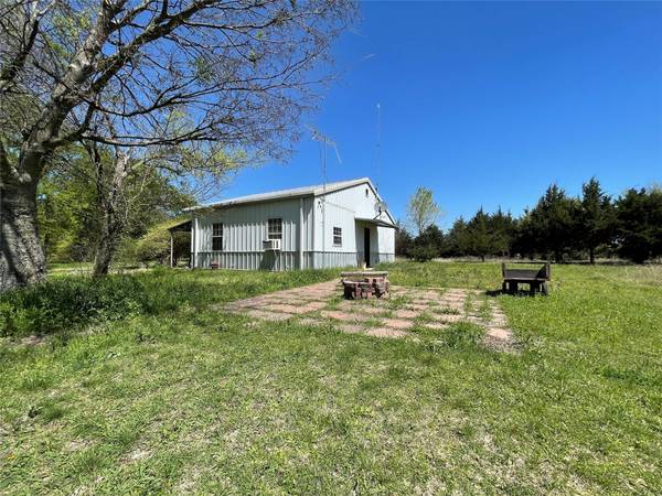 269 India Road, Ferris, TX 75125