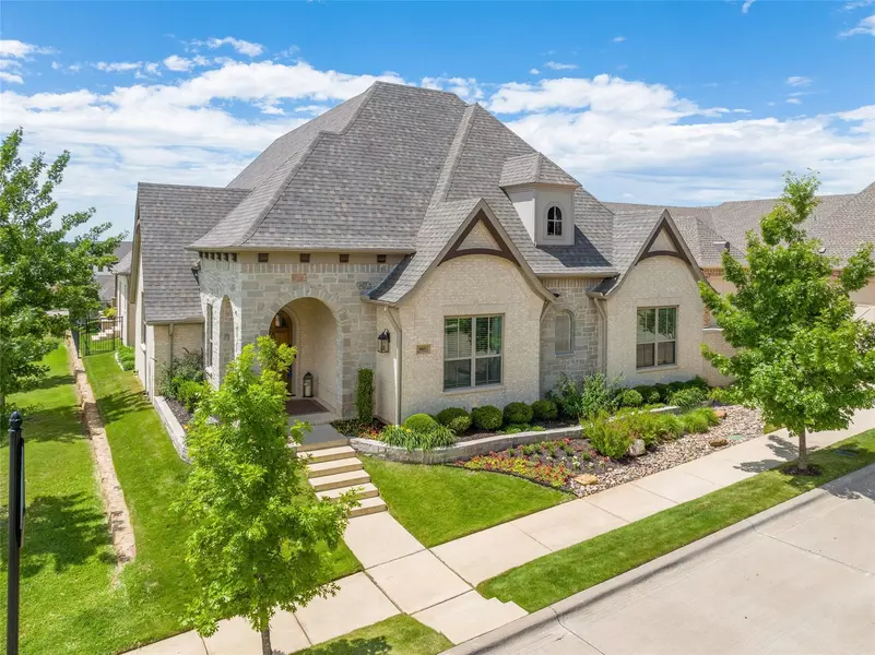 905 Winding Ridge Trail, Southlake, TX 76092