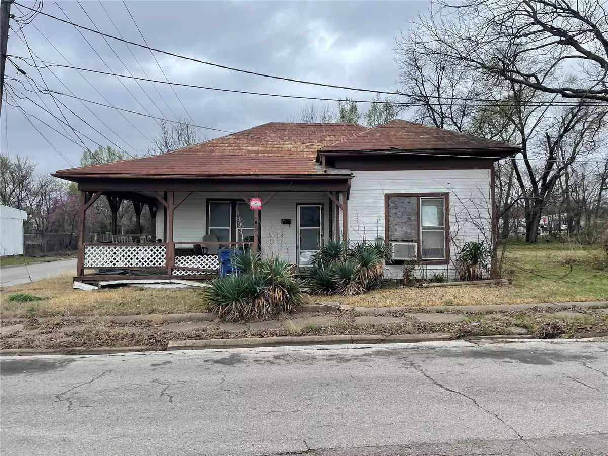 Greenville, TX 75401,2703 Spencer Street