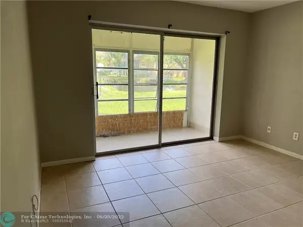 Dania Beach, FL 33314,5120 SW 40TH AVE  #4A