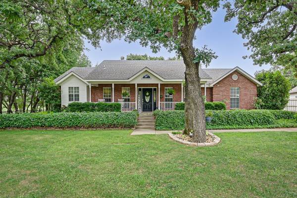 7114 Bowman Springs Road, Arlington, TX 76016