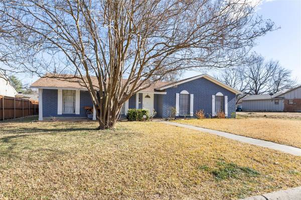 333 Chisholm Trail, Sherman, TX 75092