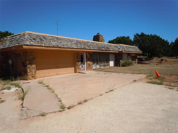 1049 Dan Moody Street, Buffalo Gap, TX 79508