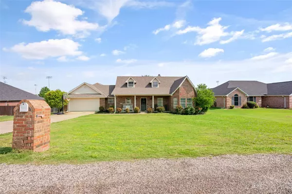 Gunter, TX 75058,514 Preston Glen