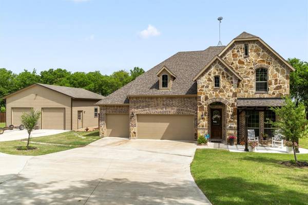 1108 The Trails Drive, Blue Ridge, TX 75424