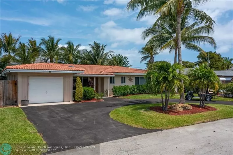 1341 SE 4th St, Deerfield Beach, FL 33441