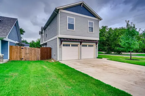 Mckinney, TX 75069,717 Rike Street