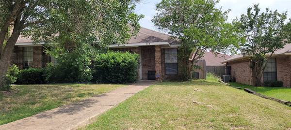 508 Amber Lane, Desoto, TX 75115