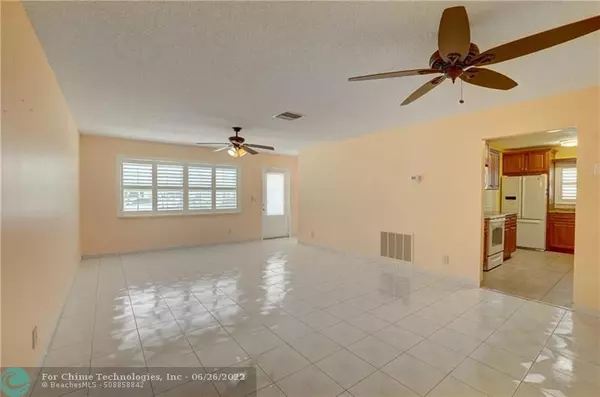 Boynton Beach, FL 33426,1509 SW 21st St