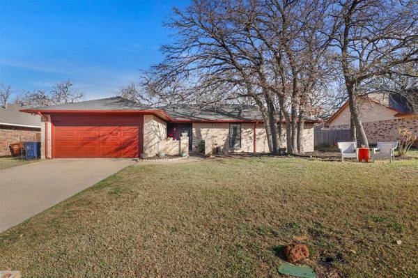 1416 Briarwood Street, Denton, TX 76209