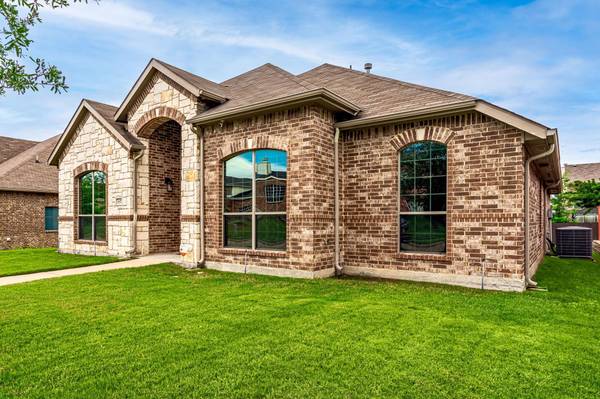 607 Pendleton Drive, Rockwall, TX 75032