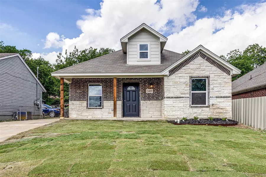 2409 Ross Avenue, Fort Worth, TX 76164