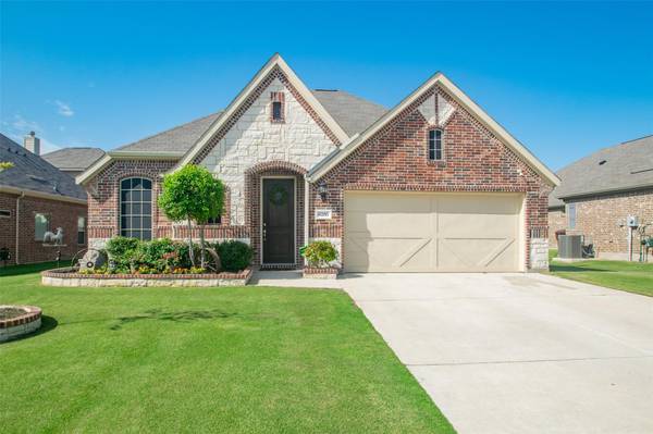 6205 Meandering Creek Drive, Denton, TX 76226