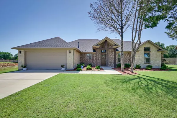 10 Dobbins Crossing, Corsicana, TX 75110