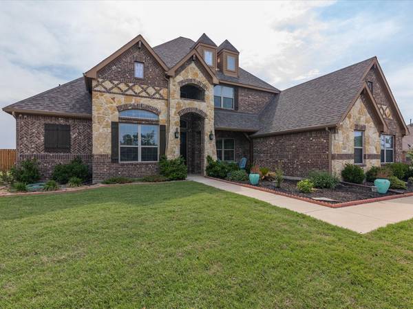 1060 Yukon Boulevard,  Waxahachie,  TX 75167