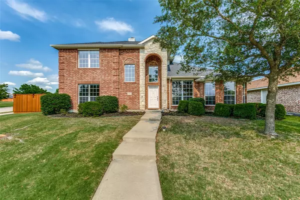 2351 Fieldcrest Drive, Rockwall, TX 75032