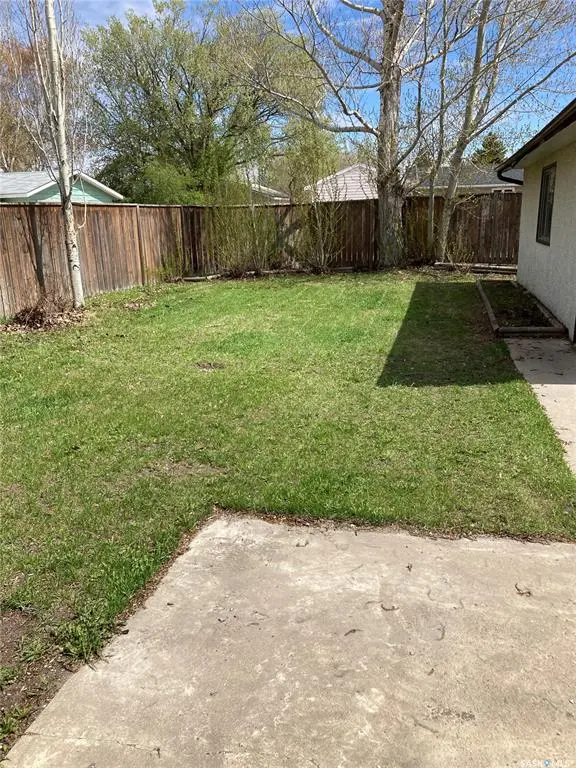 Saskatoon, SK S7L 4J5,1326 Y AVENUE N