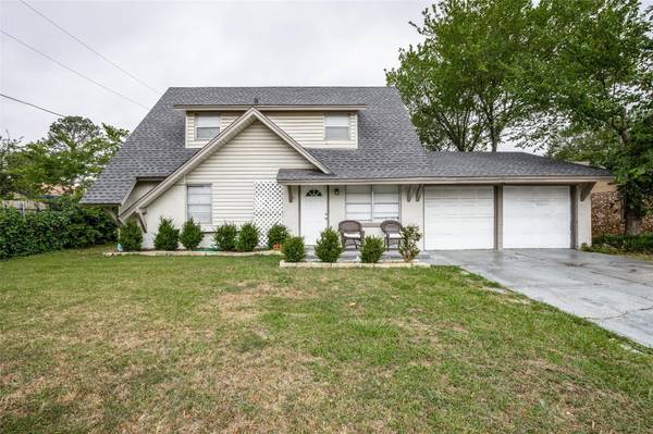 6324 Scotsdale Drive, Forest Hill, TX 76119