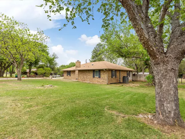 Graham, TX 76450,137 Chaparral Drive