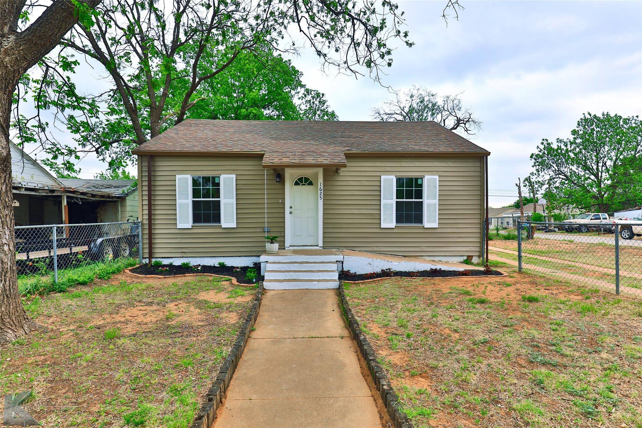 1625 Oak Street, Abilene, TX 79602