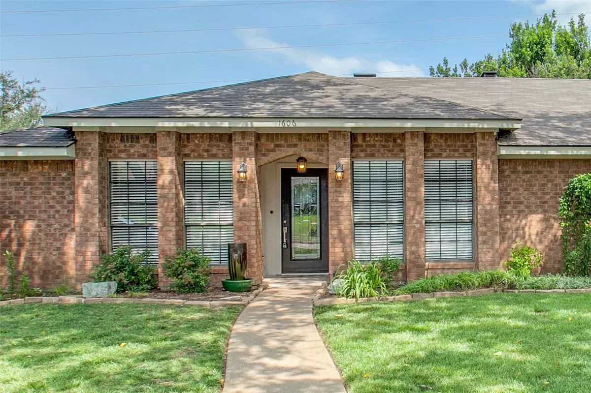 Richardson, TX 75081,1606 Montclair Drive