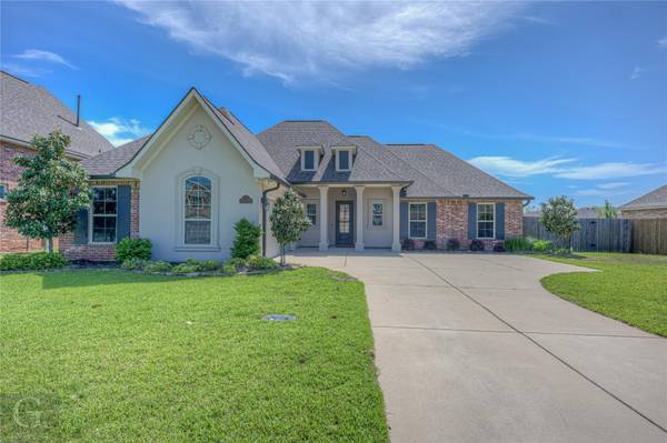 326 Camelback Drive, Bossier City, LA 71111