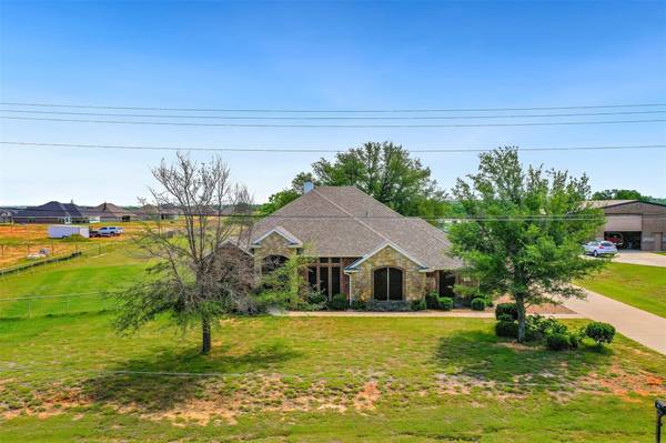 505 Morrow Road, Springtown, TX 76082