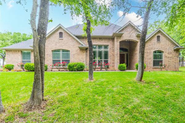 150 Hedges Circle, Weatherford, TX 76085