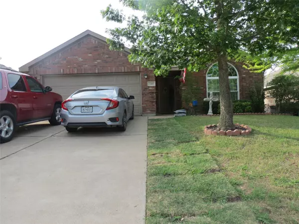 Waxahachie, TX 75167,140 Buckskin Drive