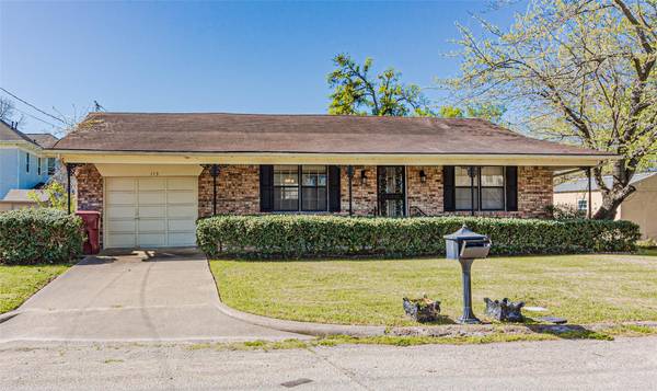 113 E County Line Road E, Royse City, TX 75189