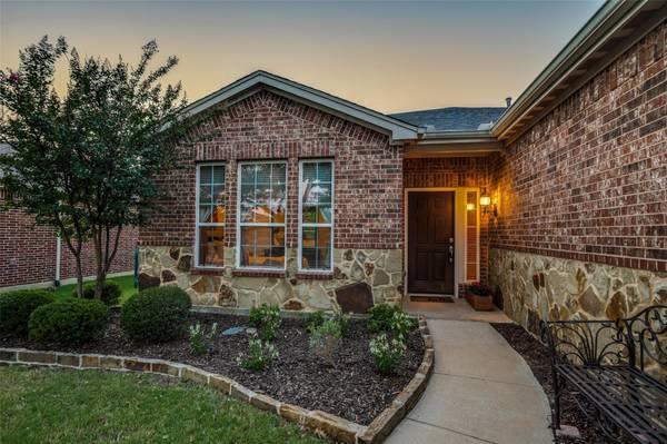 998 Imperial Valley Lane, Frisco, TX 75036