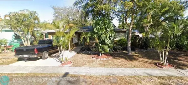 Dania Beach, FL 33004,266 SW 15th St