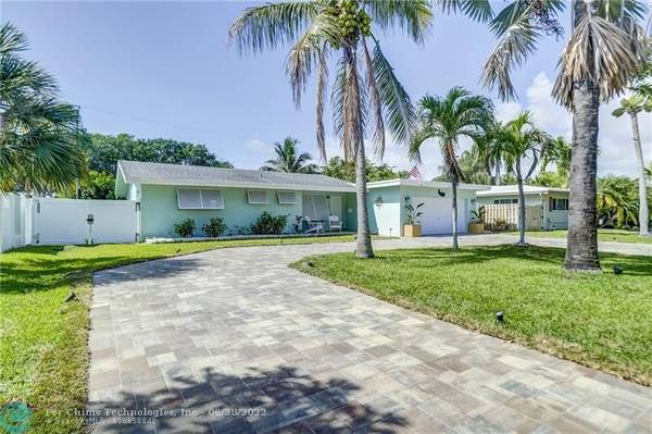 2130 NE 35th St,  Lighthouse Point,  FL 33064