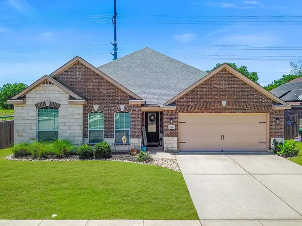 301 Water Oak, Denton, TX 76209